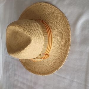 Betmar vintage 22 & 3/8 " straw hat with ribbon band